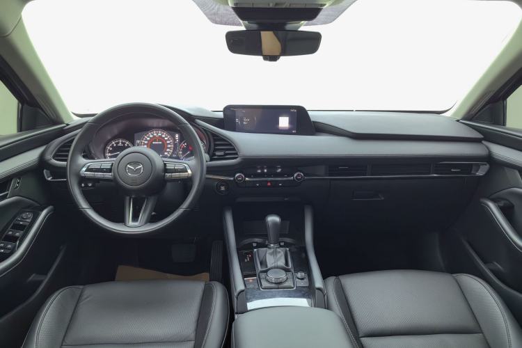 Used Mazda 3 Axela 2023 2.0L Automatic Zhiya Edition Interior 2