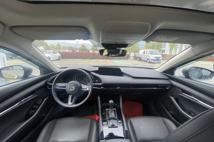 Used Mazda 3 Axela 2023 2.0L Automatic Zhiya Edition Interior 3