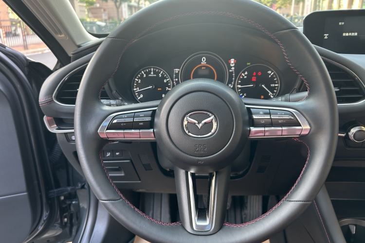 Used Mazda 3 Axela 2023 2.0L Automatic ZhiZhen Edition Interior 6