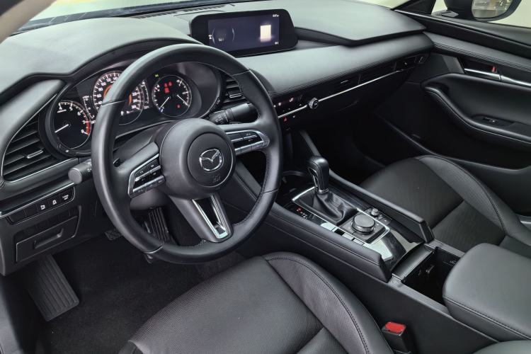 Used Mazda 3 Axela 2023 2.0L Automatic Zhiya Edition Interior 6
