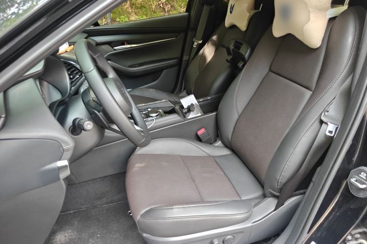 Used Mazda 3 Axela 2023 2.0L Automatic ZhiZhen Edition Left Front Seat