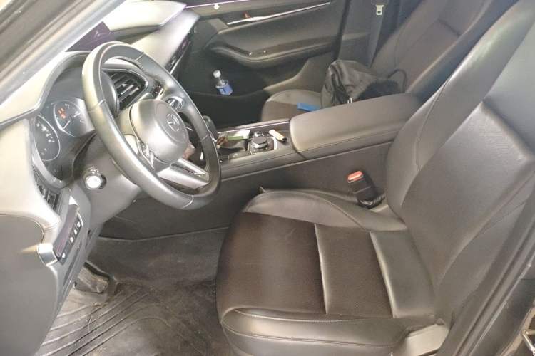 Used Mazda 3 Axela 2023 2.0L Automatic ZhiZhen Edition Left Front Seat