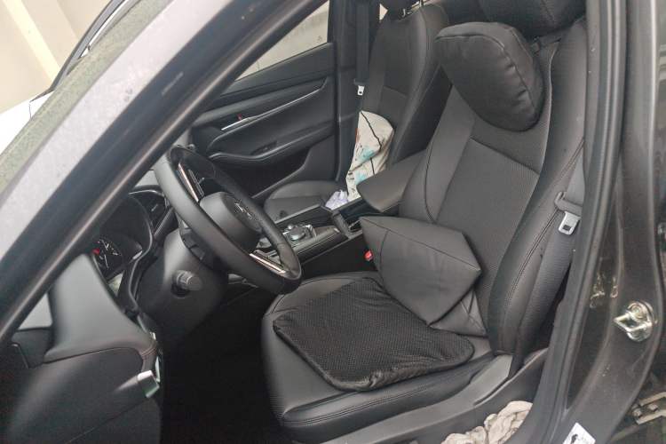 Used Mazda 3 Axela 2023 2.0L Automatic ZhiXuan Edition Left Front Seat