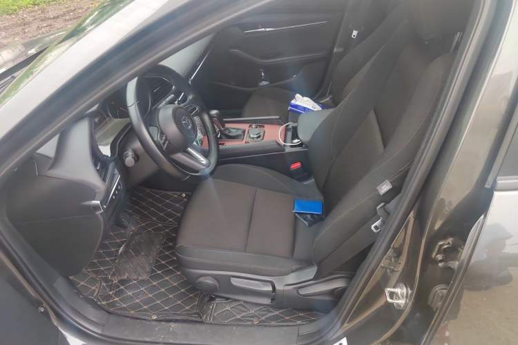 Used Mazda 3 Axela 2023 2.0L Automatic ZhiXuan Edition Left Front Seat