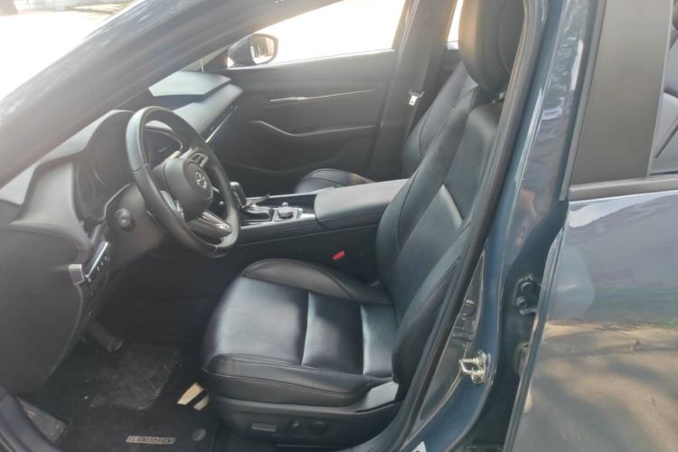Used Mazda 3 Axela 2023 2.0L Automatic ZhiZhen Edition Left Front Seat