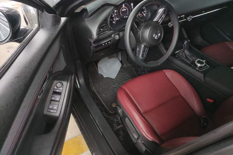 Used Mazda 3 Axela 2023 2.0L Automatic Zhiya Edition Left Front Seat