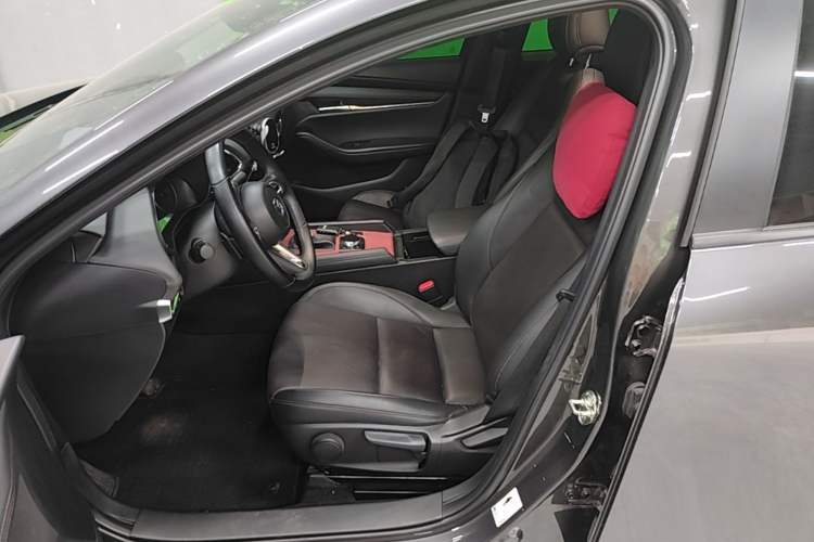 Used Mazda 3 Axela 2023 2.0L Automatic Zhiya Edition Left Front Seat
