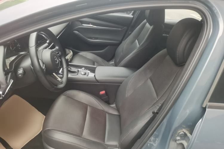 Used Mazda 3 Axela 2023 2.0L Automatic ZhiZhen Edition Left Front Seat