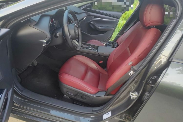 Used Mazda 3 Axela 2023 2.0L Automatic ZhiZhen Edition Left Front Seat