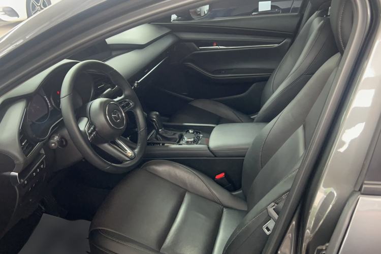 Used Mazda 3 Axela 2023 2.0L Automatic ZhiZhen Edition Left Front Seat