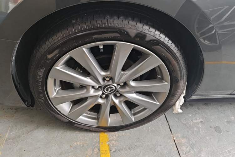 Used Mazda 3 Axela 2023 2.0L Automatic Zhiya Edition Left Front Wheel Hub