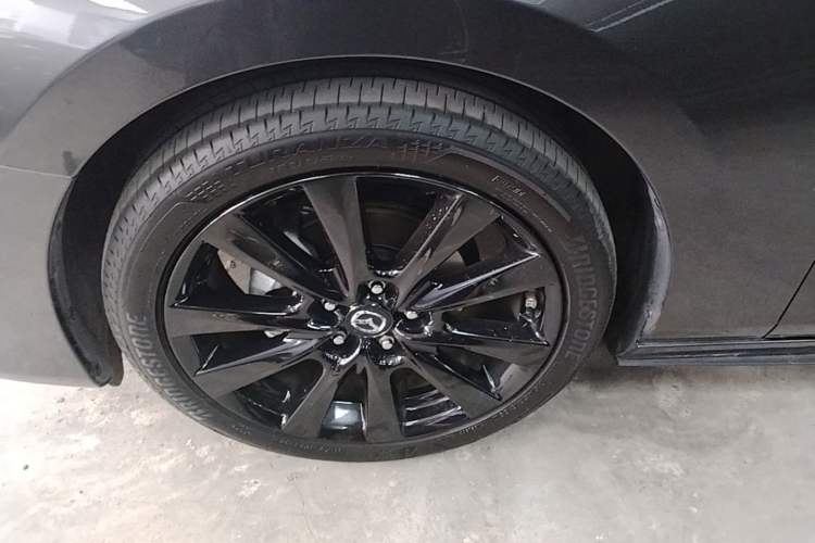 Used Mazda 3 Axela 2023 2.0L Automatic ZhiZhen Edition Left Front Wheel Hub