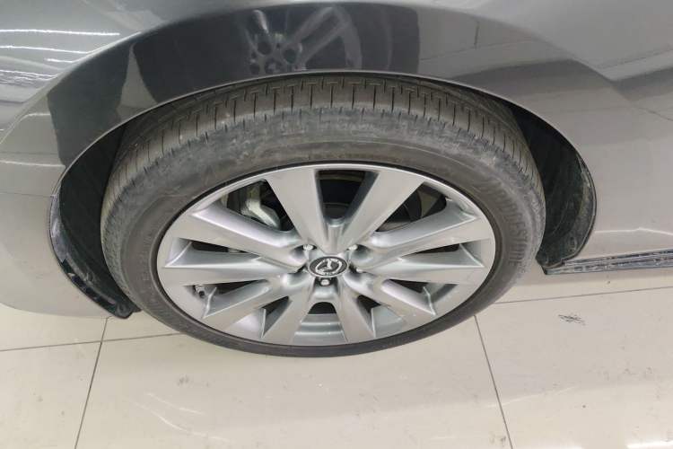 Used Mazda 3 Axela 2023 2.0L Automatic Zhiya Edition Left Front Wheel Hub