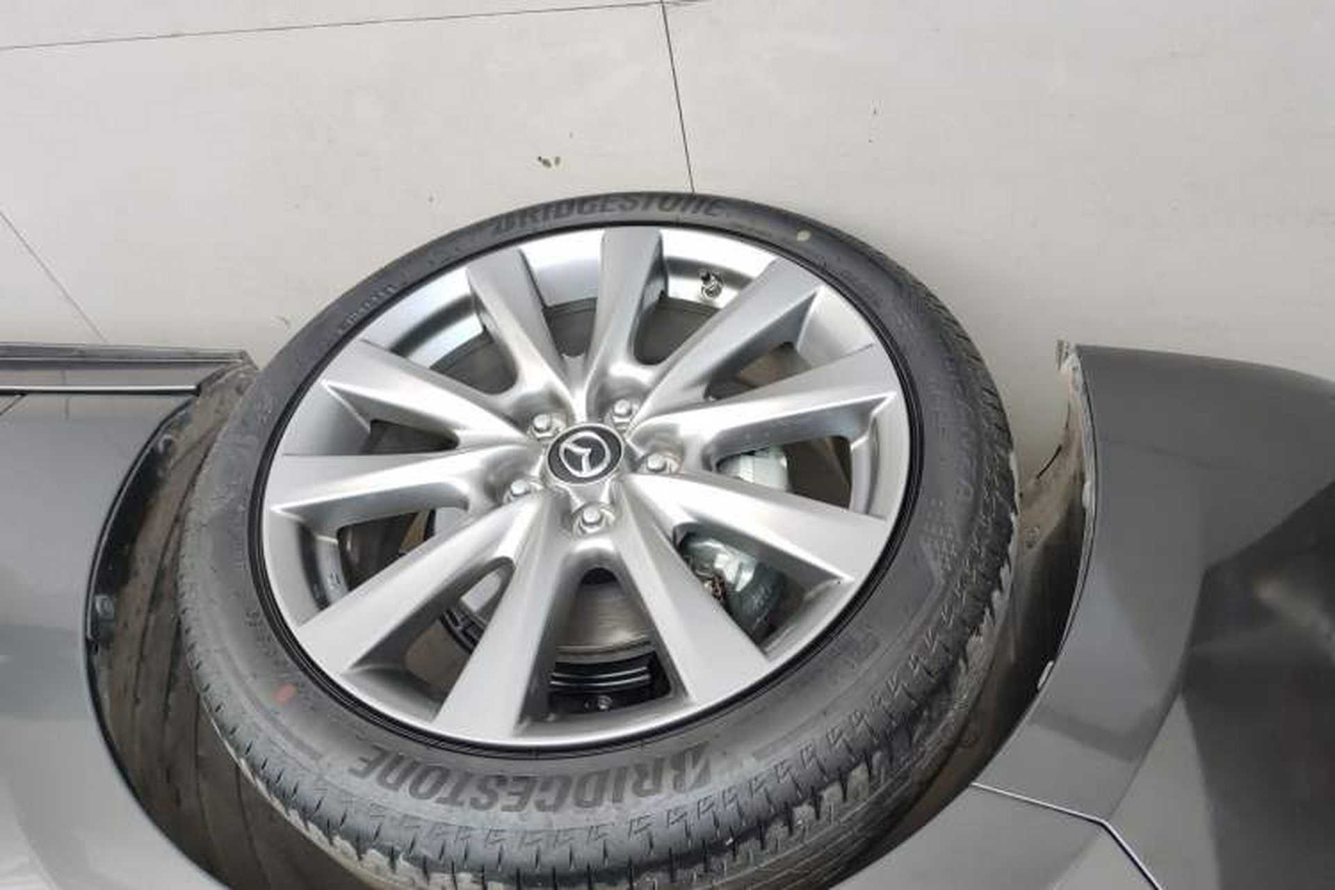 Used Mazda 3 Axela 2023 2.0L Automatic ZhiZhen Edition Left Front Wheel Hub