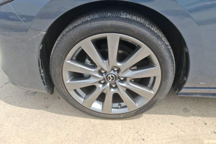 Used Mazda 3 Axela 2023 2.0L Automatic ZhiZhen Edition Left Front Wheel Hub