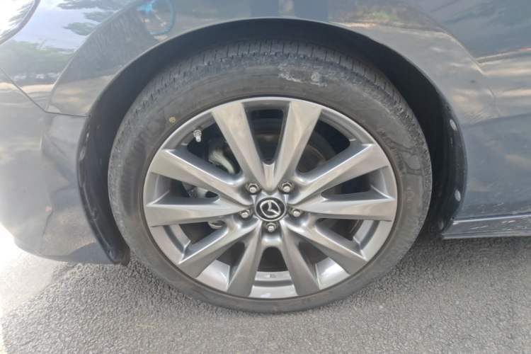 Used Mazda 3 Axela 2023 2.0L Automatic ZhiZhen Edition Left Front Wheel Hub