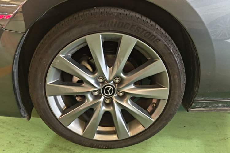 Used Mazda 3 Axela 2023 2.0L Automatic Zhiya Edition Left Front Wheel Hub