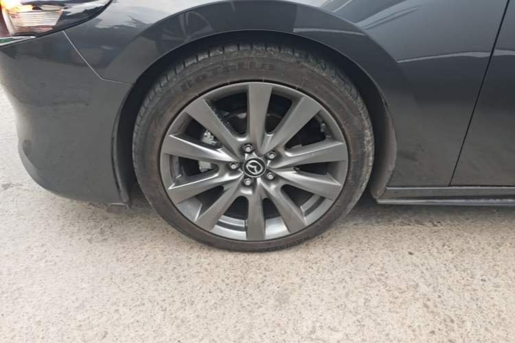 Used Mazda 3 Axela 2023 2.0L Automatic Zhiya Edition Left Front Wheel Hub