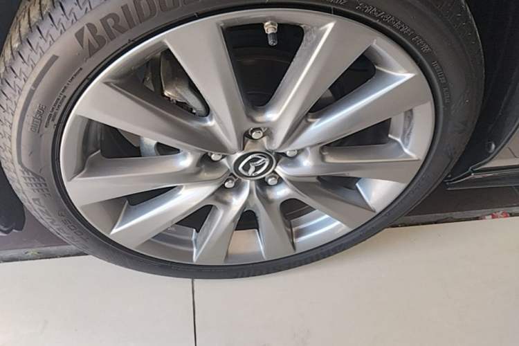 Used Mazda 3 Axela 2023 2.0L Automatic ZhiXuan Edition Left Front Wheel Hub