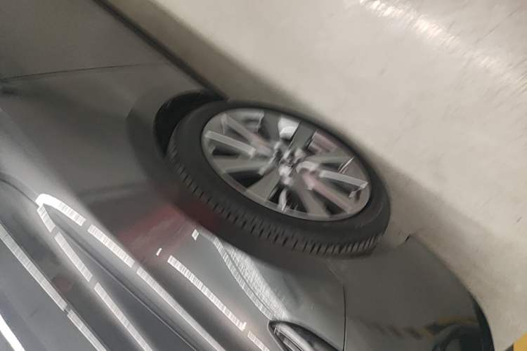 Used Mazda 3 Axela 2023 2.0L Automatic Zhiya Edition Left Front Wheel Hub