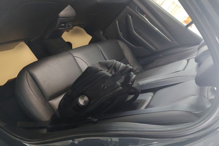 Used Mazda 3 Axela 2023 2.0L Automatic ZhiZhen Edition Left Rear Seat