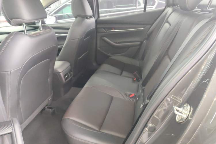 Used Mazda 3 Axela 2023 2.0L Automatic Zhiya Edition Left Rear Seat