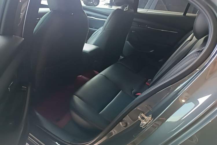 Used Mazda 3 Axela 2023 2.0L Automatic ZhiXuan Edition Left Rear Seat