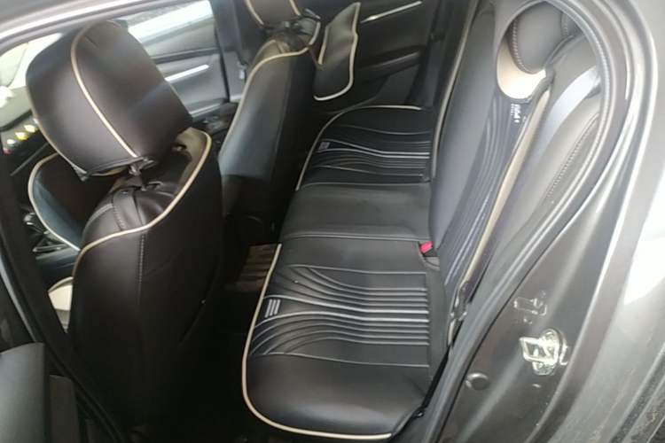 Used Mazda 3 Axela 2023 2.0L Automatic ZhiXuan Edition Left Rear Seat