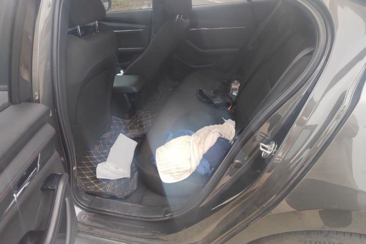 Used Mazda 3 Axela 2023 2.0L Automatic ZhiXuan Edition Left Rear Seat