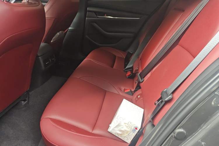 Used Mazda 3 Axela 2023 2.0L Automatic ZhiZhen Edition Left Rear Seat