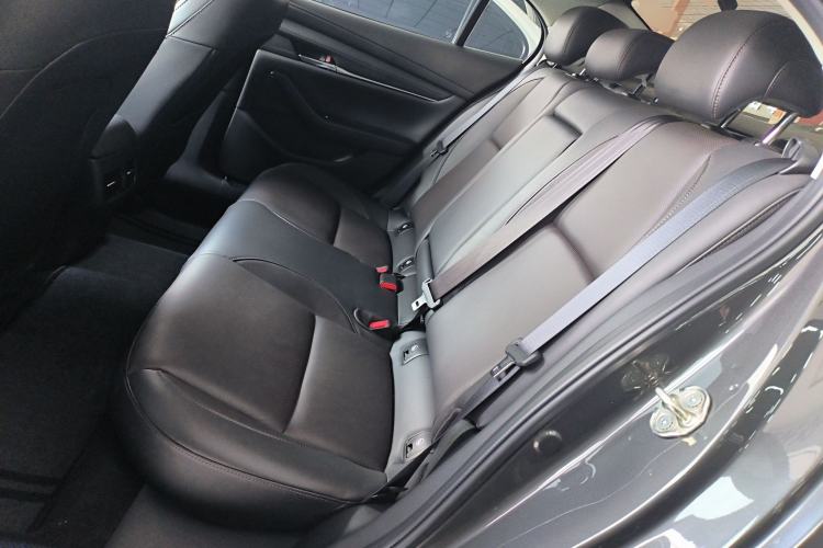 Used Mazda 3 Axela 2023 2.0L Automatic Zhiqing Edition Left Rear Seat