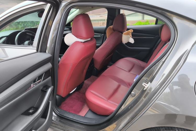 Used Mazda 3 Axela 2023 2.0L Automatic Zhiqing Edition Left Rear Seat