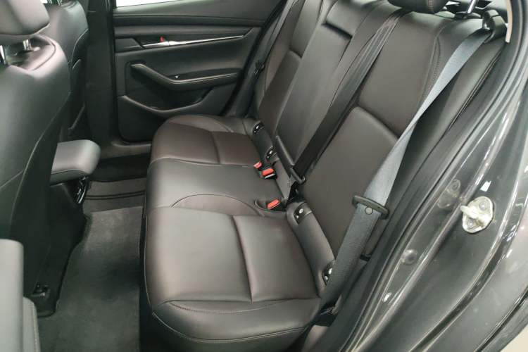 Used Mazda 3 Axela 2023 2.0L Automatic Zhiya Edition Left Rear Seat