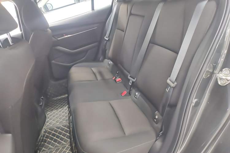Used Mazda 3 Axela 2023 2.0L Automatic Zhiqing Edition Left Rear Seat