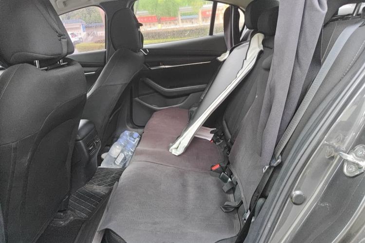 Used Mazda 3 Axela 2023 2.0L Automatic ZhiXuan Edition Left Rear Seat