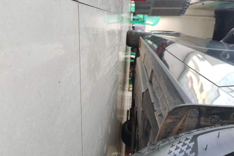 Used Mazda 3 Axela 2023 2.0L Automatic ZhiZhen Edition Left Side Sill