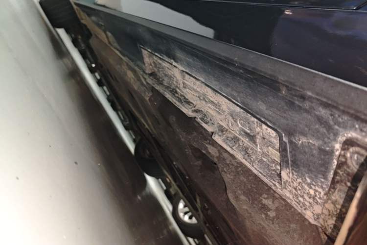Used Mazda 3 Axela 2023 2.0L Automatic Zhiya Edition Left Side Sill