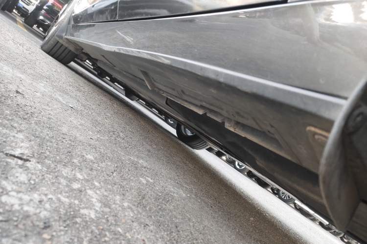 Used Mazda 3 Axela 2023 2.0L Automatic ZhiZhen Edition Left Side Sill