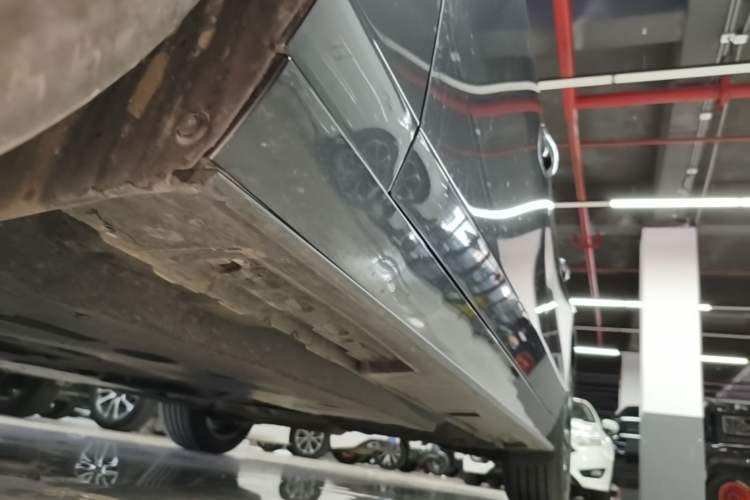 Used Mazda 3 Axela 2023 2.0L Automatic Zhiyao Edition Left Side Sill