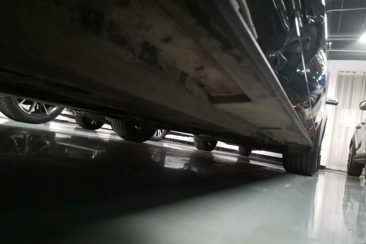 Used Mazda 3 Axela 2023 2.0L Automatic Zhiqing Edition Left Side Sill