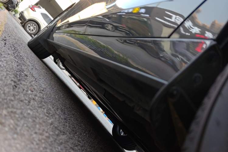 Used Mazda 3 Axela 2023 2.0L Automatic ZhiXuan Edition Left Side Sill
