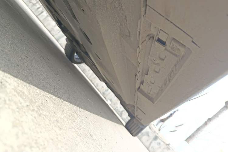 Used Mazda 3 Axela 2023 2.0L Automatic ZhiXuan Edition Left Side Sill