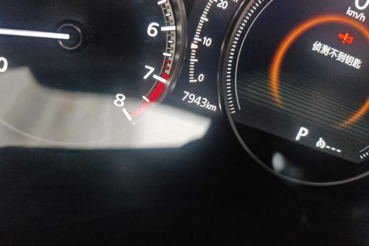 Used Mazda 3 Axela 2023 2.0L Automatic ZhiXuan Edition Odometer Close Up