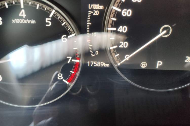 Used Mazda 3 Axela 2023 2.0L Automatic ZhiZhen Edition Odometer Close Up