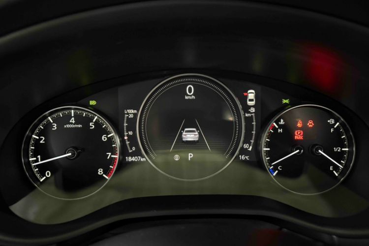 Used Mazda 3 Axela 2023 2.0L Automatic ZhiZhen Edition Odometer Close Up