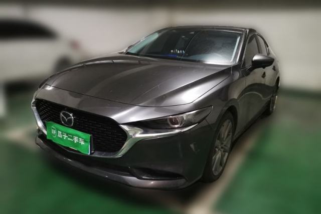 Używany Mazda 3 Axela 2023 2.0L Automatic ZhiZhen Edition