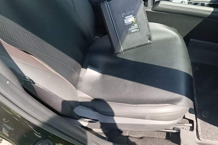Used Mazda 3 Axela 2023 2.0L Automatic ZhiZhen Edition Right Front Seat
