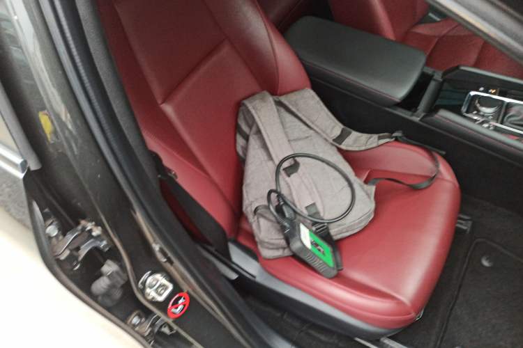 Used Mazda 3 Axela 2023 2.0L Automatic ZhiZhen Edition Right Front Seat