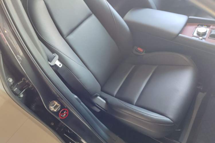Used Mazda 3 Axela 2023 2.0L Automatic ZhiZhen Edition Right Front Seat