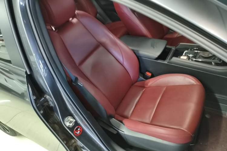 Used Mazda 3 Axela 2023 2.0L Automatic Zhiyao Edition Right Front Seat